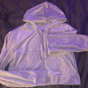 Kinda cropped velvet vest wore once